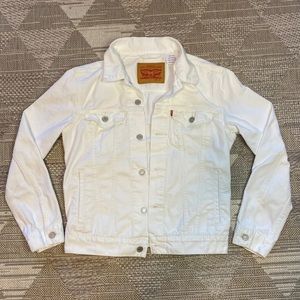 Levi’s white jean denim jacket small